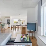 Dom wakacyjny Evamaria - 10m From The Sea By Interhome Esbjerg