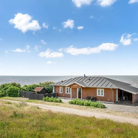 Evamaria - 10m From The Sea By Interhome Feriehus *