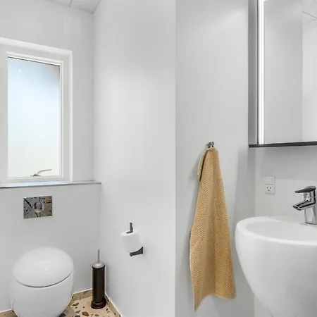 Evamaria - 10m From The Sea By Interhome *