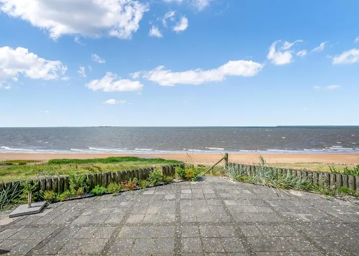 Evamaria - 10m From The Sea By Interhome