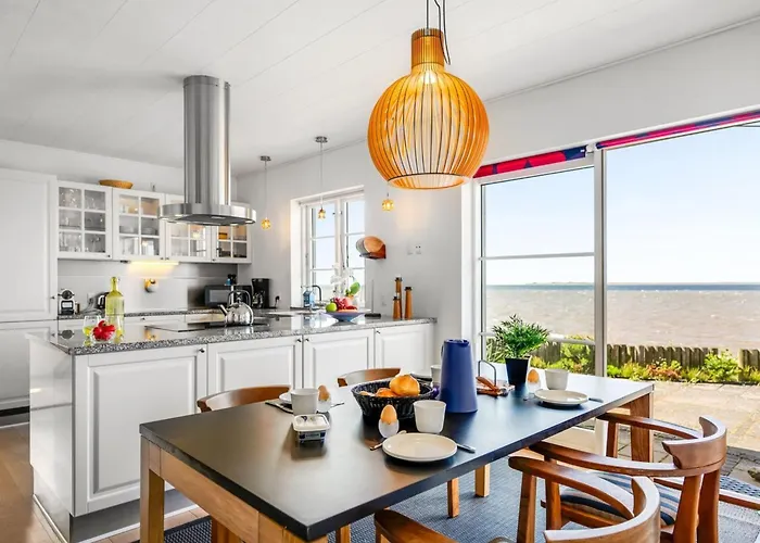 Evamaria - 10m From The Sea By Interhome Holiday home *